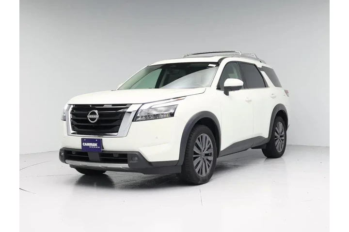 $30998 : Nissan Pathfinder 2023 AWD S image 4