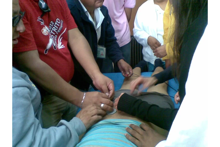 CLINICA DE MASAJES QUIRO SANA image 2