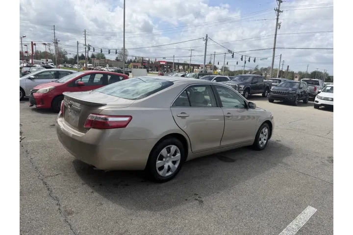 $6850 : 2007 Camry LE image 7