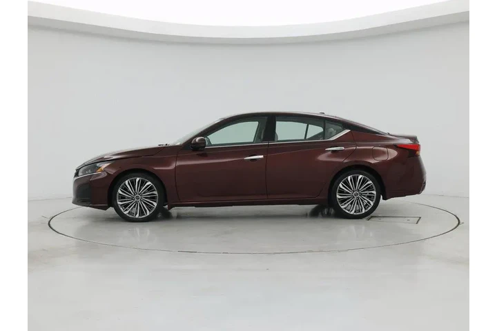 $21998 : Nissan Altima 2023 2.5 SL 4d image 3