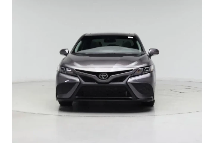 $27998 : Toyota Camry 2024 SE 4dr Sed image 5