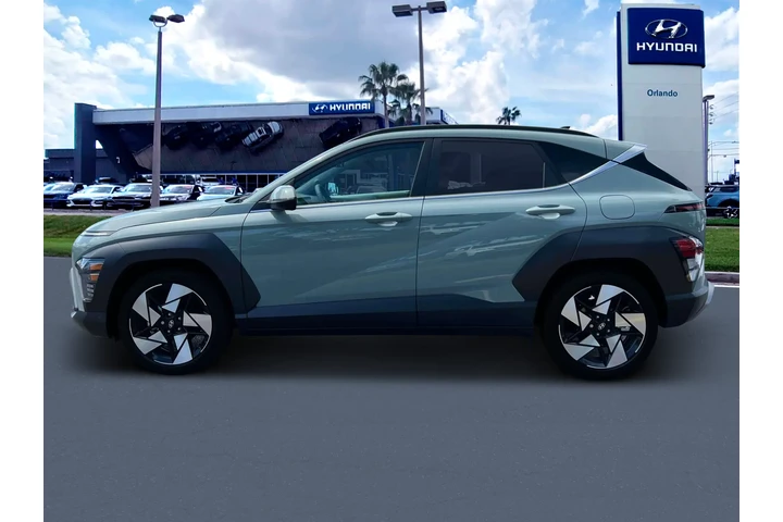 $24729 : Hyundai KONA 2024 Limited 4d image 2