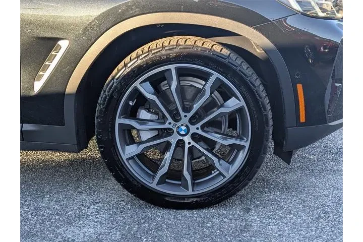 $27911 : BMW X3 2023 AWD xDrive30i 4d image 8