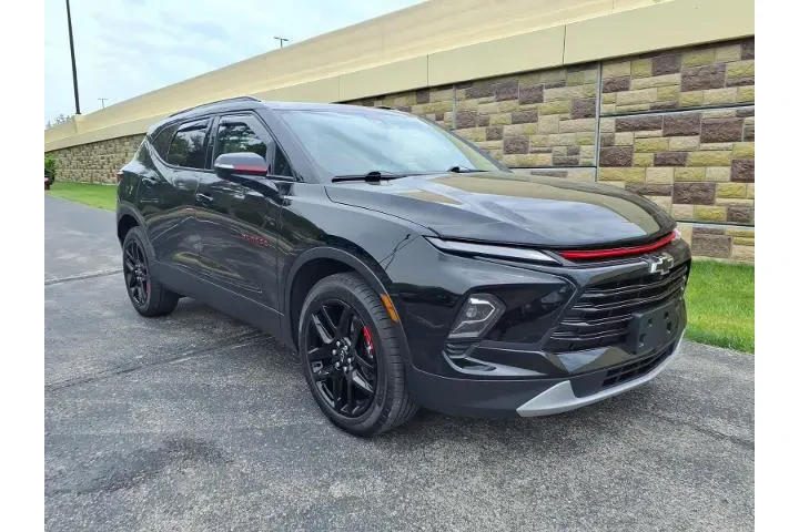 $35417 : Chevrolet Blazer 2024 AWD LT image 2