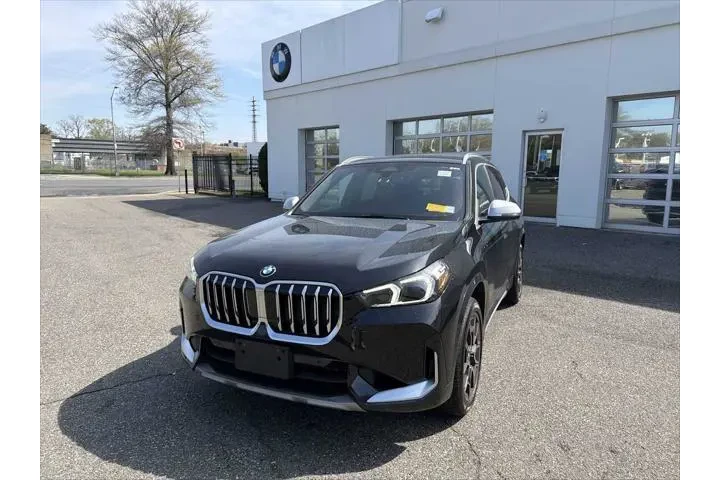 $33943 : BMW X1 2023 AWD xDrive28i 4d image 7