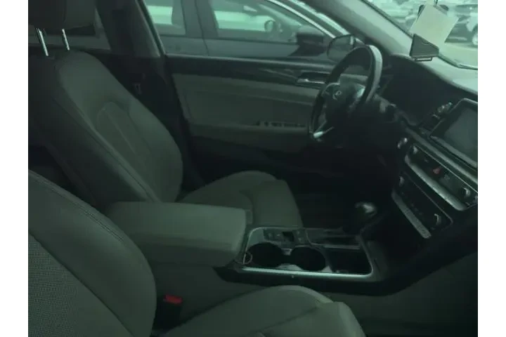 $17500 : Hyundai SONATA 2019 SEL 4dr image 4