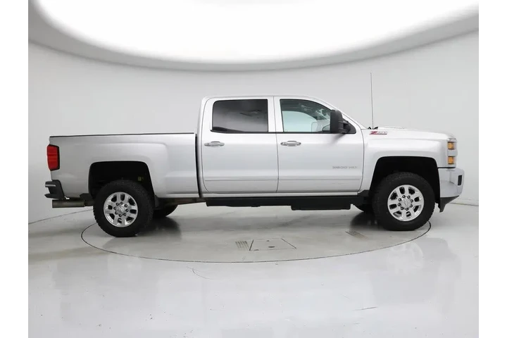 $38998 : Chevrolet Silverado 3500HD 2 image 7