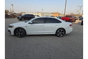 $16983 : Volkswagen Passat 2020 R-Lin thumbnail