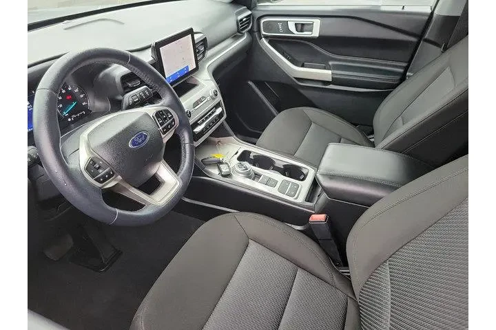 $21250 : Ford Explorer 2022 XLT 4dr S image 3