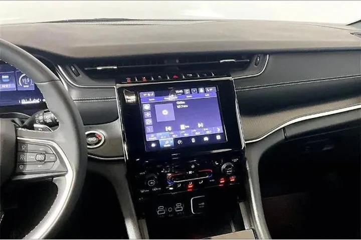 $29148 : Jeep Grand Cherokee 2024 4x4 image 5