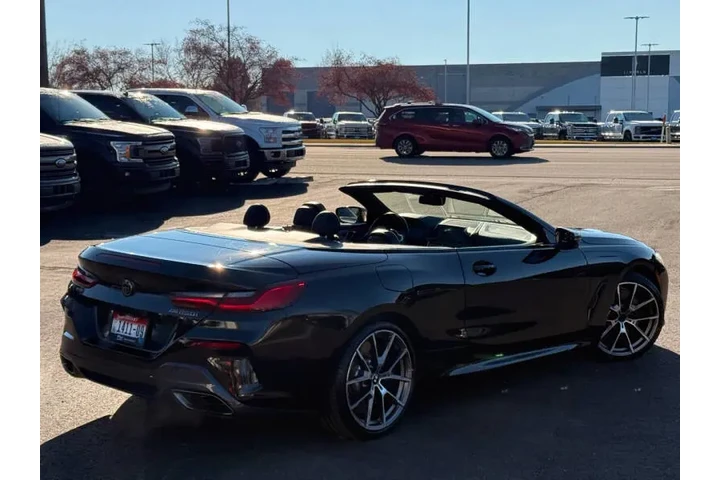 $45777 : 2019 BMW 8 Series M850i xDrive image 4