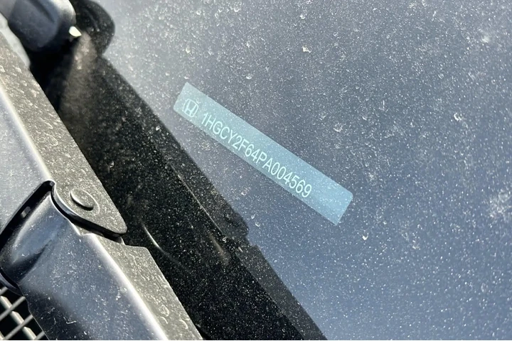 $29981 : Honda Accord Hybrid 2023 EX- image 2