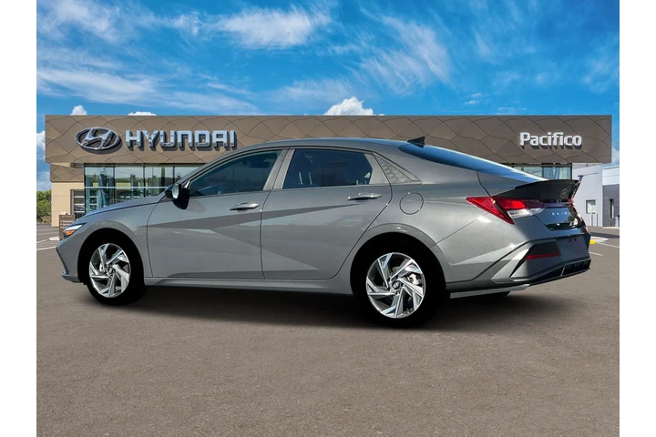 $23249 : Hyundai ELANTRA 2025 SEL Spo image 4