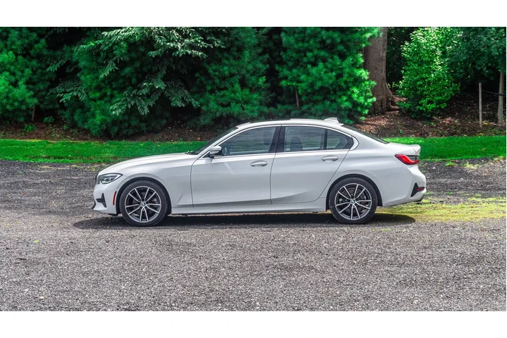 $19995 : BMW 3 Series 2021 AWD 330i x image 4