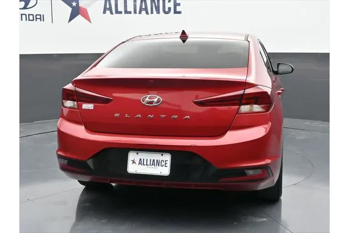 $12050 : Hyundai ELANTRA 2019 Value E image 6