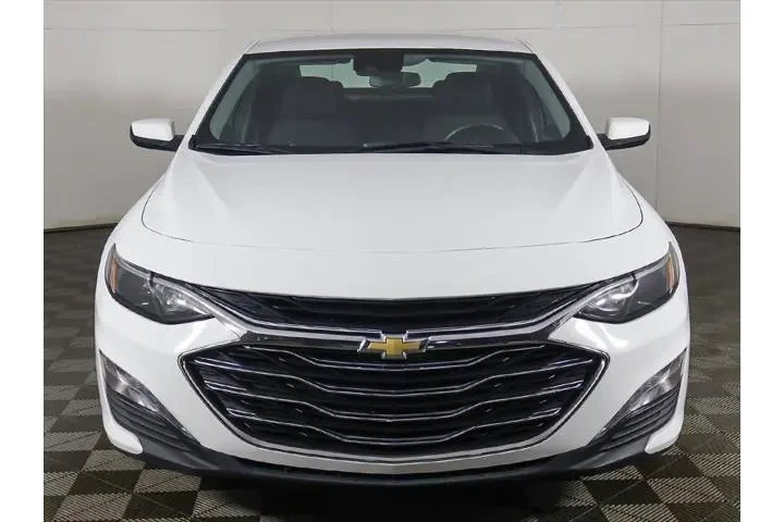 $13993 : Chevrolet Malibu 2023 LT 4dr image 9