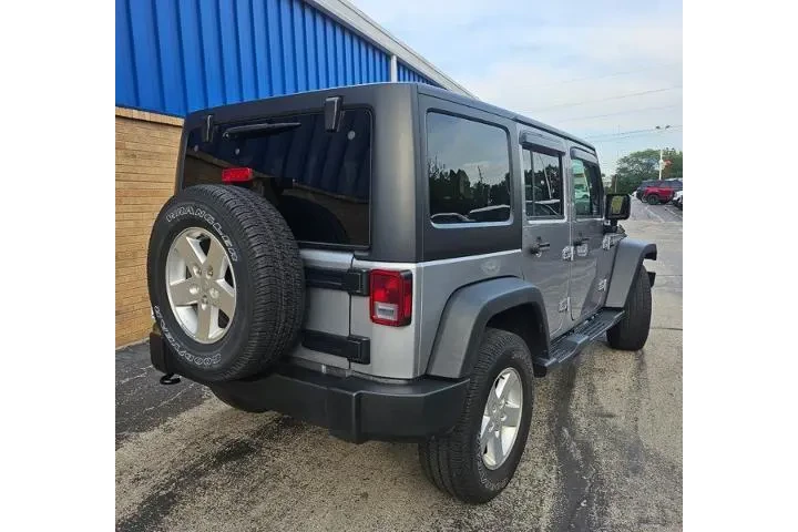 $22498 : Jeep Wrangler JK Unlimited 2 image 4