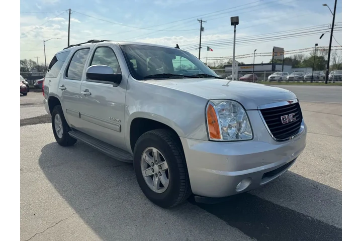 2013 GMC YUKON2013 GMC YUKON image 4