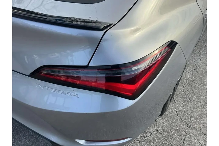 $25985 : Acura Integra 2023 4dr Liftb image 9