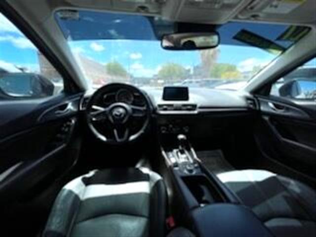 $17995 : 2017 MAZDA3 image 9