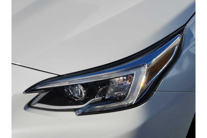 $26488 : Subaru Legacy 2021 AWD Limit image 9