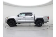$29998 : Toyota Tacoma 2023 4x2 SR5 V thumbnail