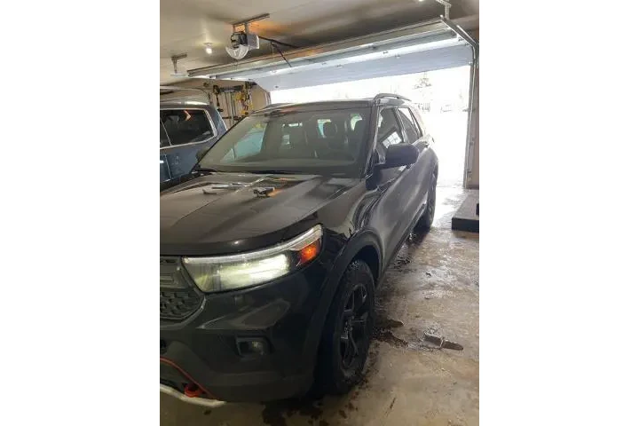 $33745 : Ford Explorer 2022 AWD Timbe image 2