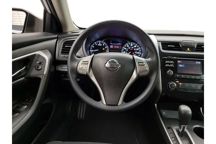 $11998 : Nissan Altima 2015 2.5 S 4dr image 10