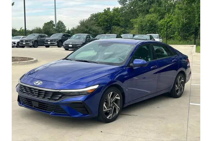 $20499 : Hyundai ELANTRA 2025 SEL Con image 3