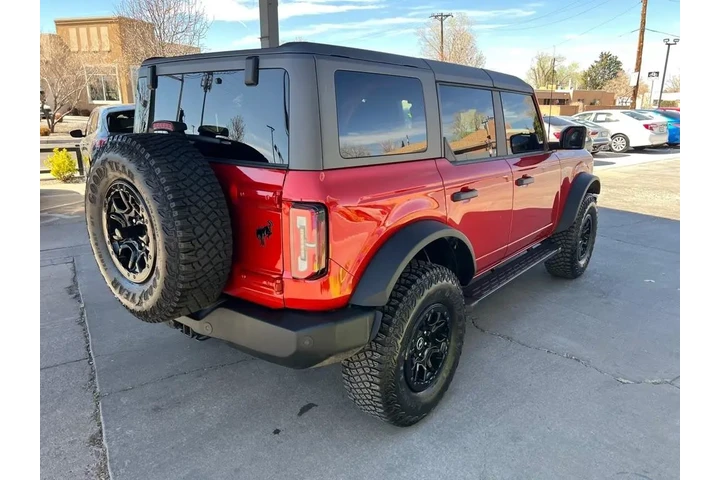 2024 Bronco Wildtrak 4-Door image 5