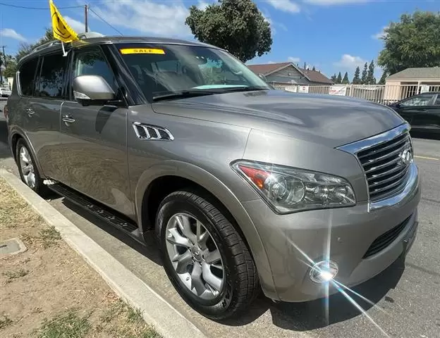 $5500 : 2012 Infiniti QX56 AWD SUV image 1