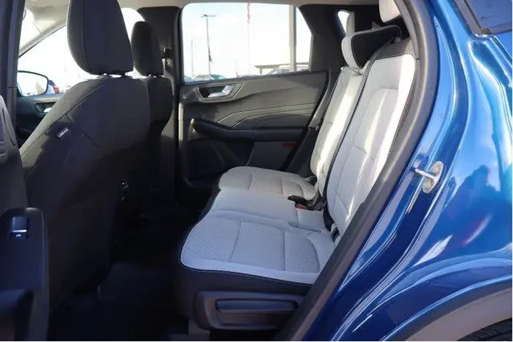 $26990 : Ford Escape 2023 AWD Active image 10