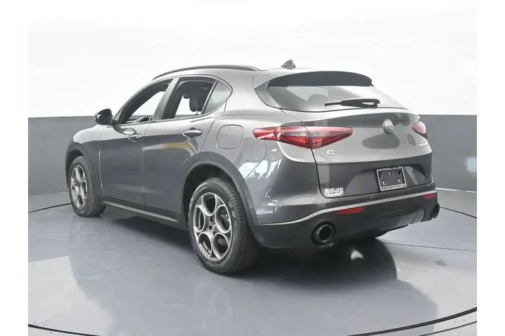 $27822 : Alfa Romeo Stelvio 2023 AWD image 4