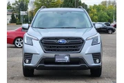 $23495 : 2024 Forester Limited thumbnail