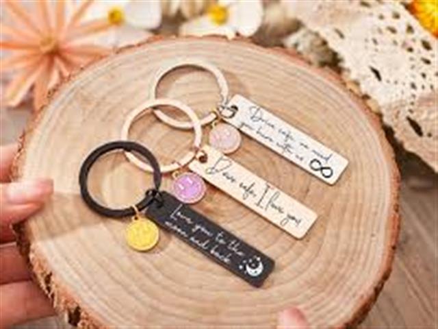 Custom Keychains in Bulk image 1