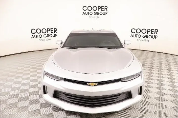 $16327 : Chevrolet Camaro 2018 LT 2dr image 8