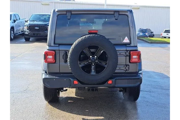 $31608 : Jeep Wrangler Unlimited 2022 image 4