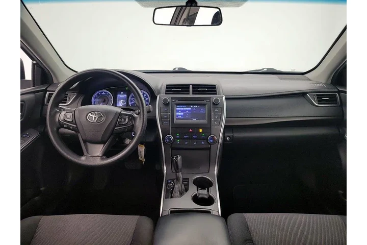 $17998 : Toyota Camry 2017 LE 4dr Sed image 9