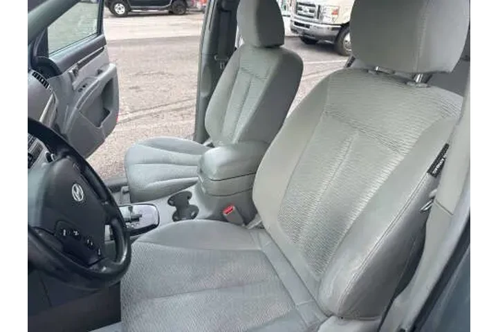 2007 Santa Fe SE image 8