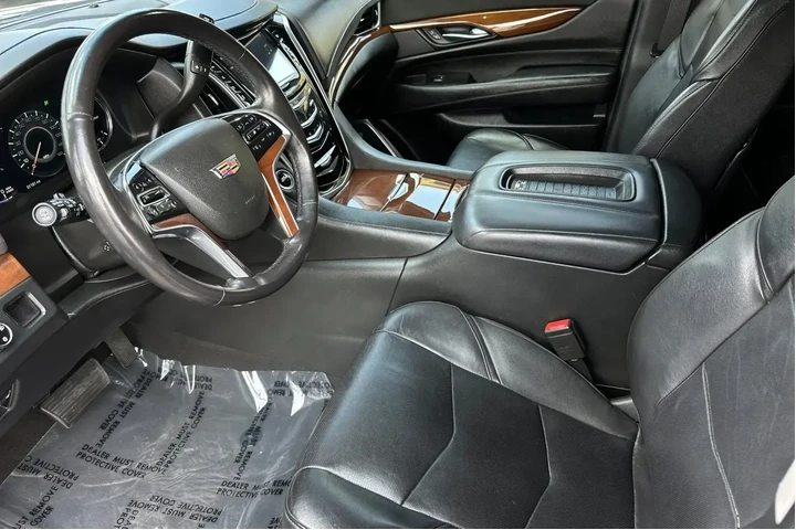 $28900 : Cadillac Escalade 2019 Premi image 9