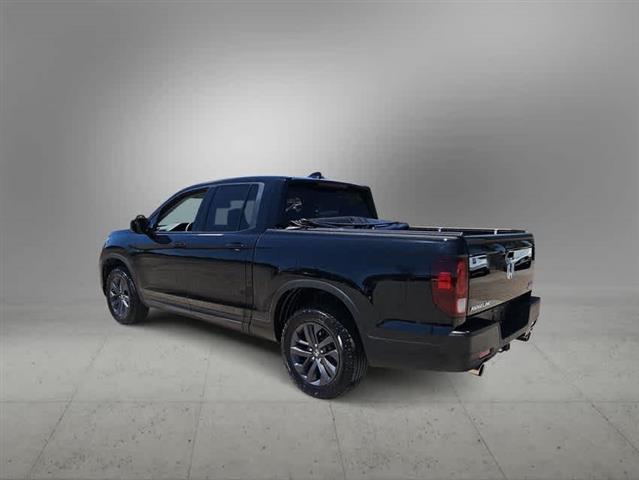 $33590 : Pre-Owned 2023 Honda Ridgelin image 3