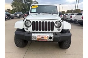 $16950 : 2015 Wrangler Unlimited Sahara thumbnail