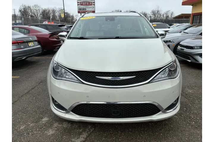 2020 Pacifica Limited image 4