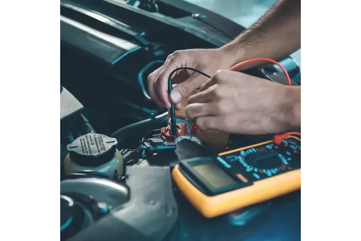 CASTANEDA AUTO REPAIR image 3