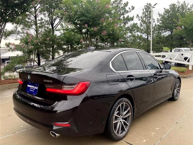 $29963 : 2020 BMW 3-Series 330i image 6