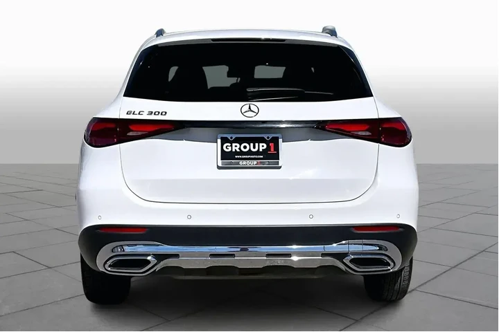 $32079 : Mercedes-Benz GLC 2024 GLC 3 image 5