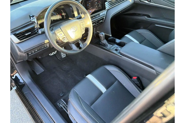 $31780 : Toyota Camry 2025 SE 4dr Sed image 8