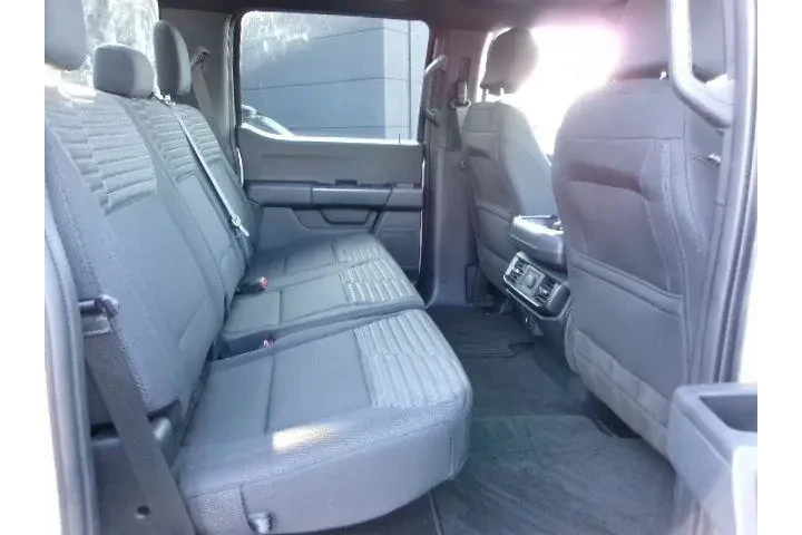 $39996 : Ford F-150 2023 4x4 XL 4dr S image 6