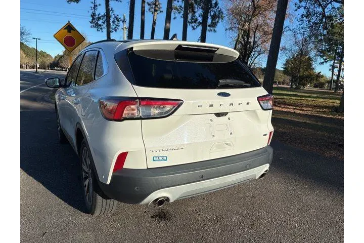 $16610 : Ford Escape Hybrid 2020 Tita image 4