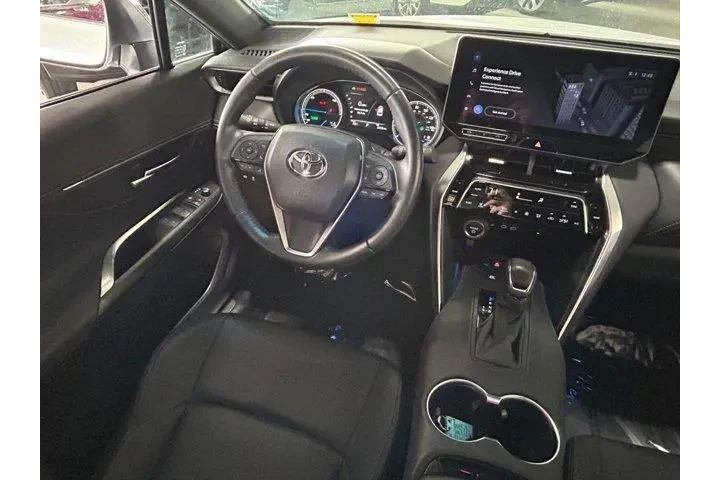 $36995 : Toyota Venza 2024 AWD LE 4dr image 9